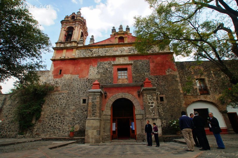 San Angel apartment